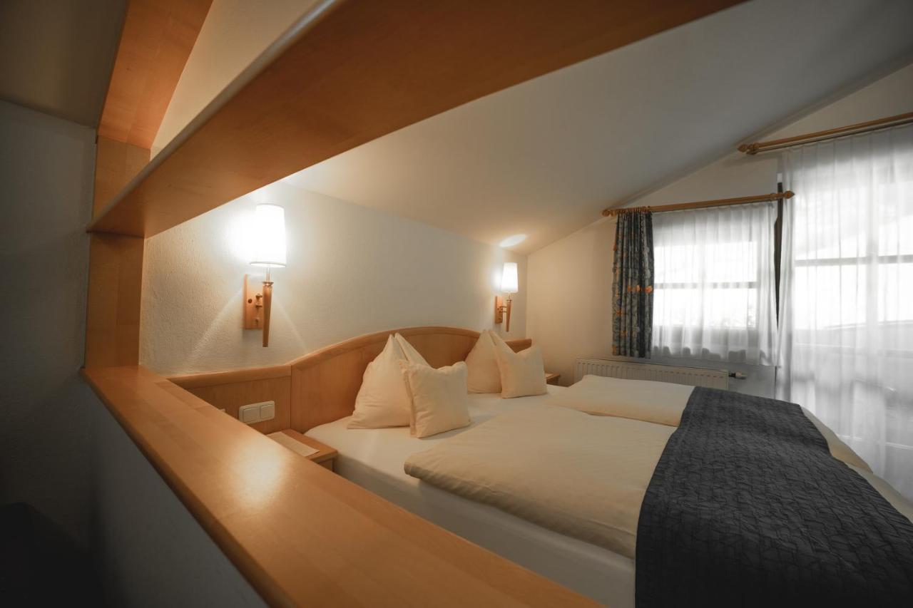 Hotel Landhaus Neumayr 그로살 외부 사진