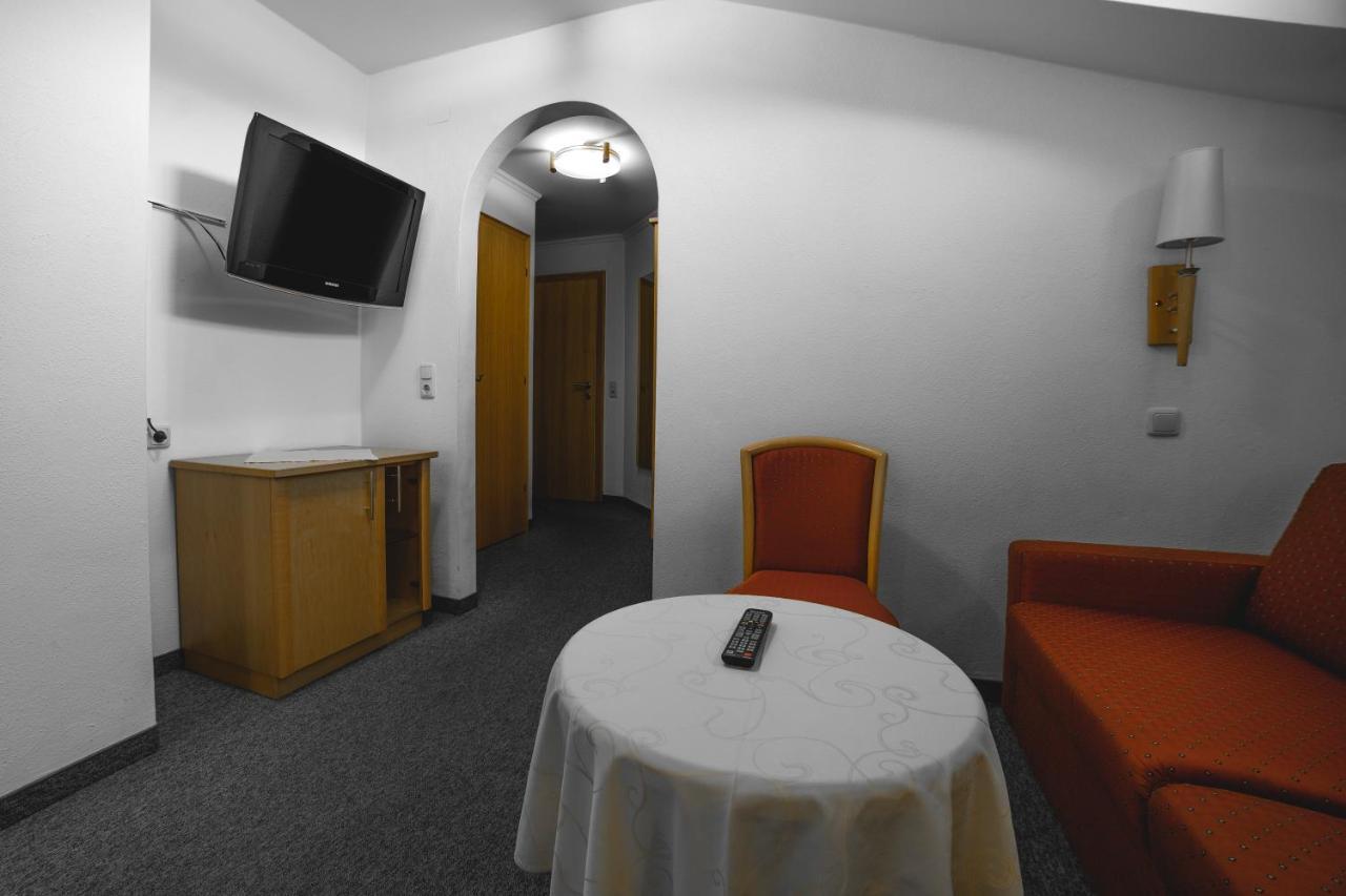 Hotel Landhaus Neumayr 그로살 외부 사진